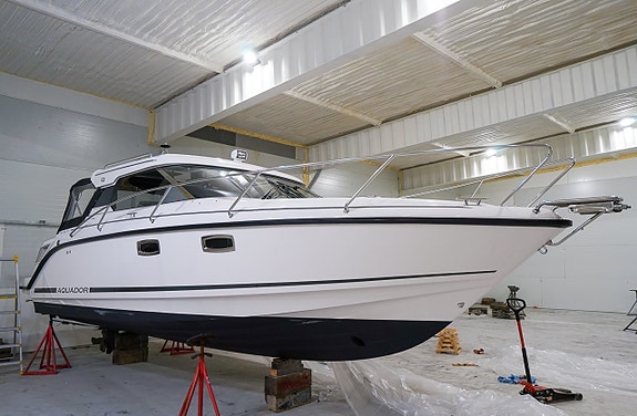 Aquador 28 HT 8 of 23