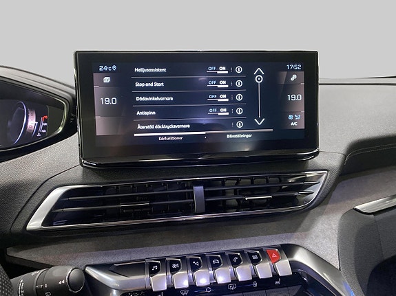 Peugeot 5008 11 of 17