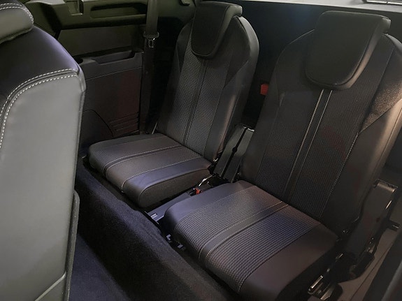 Peugeot 5008 17 of 17