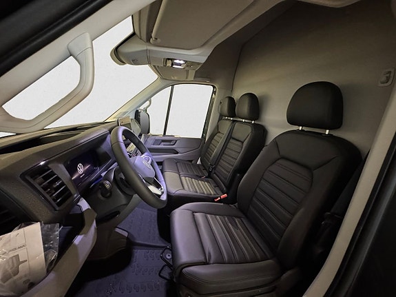 Volkswagen Crafter 11 of 12
