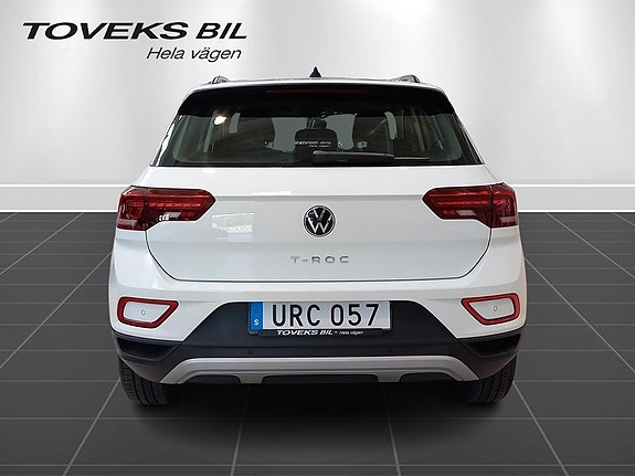 Volkswagen T-Roc 4 of 10