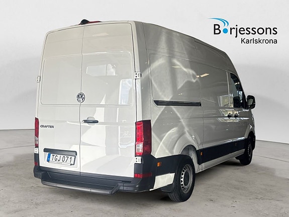 Volkswagen Crafter 35 2 of 15