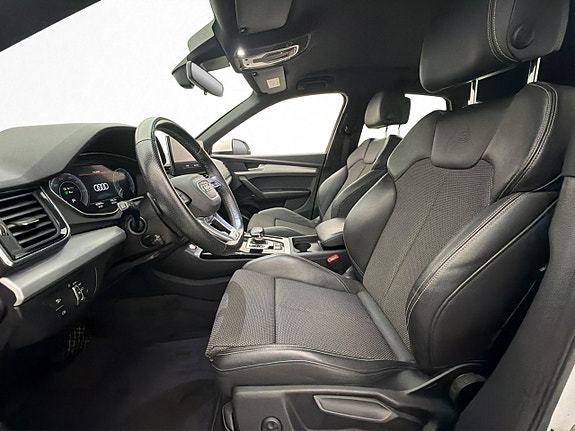 Audi Q5 11 of 30