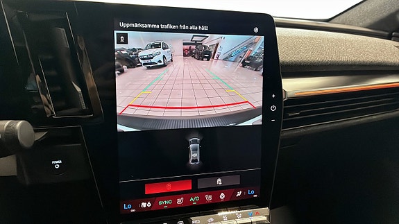 Renault Scenic E-Tech 19 of 25