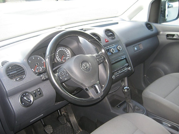 Volkswagen Caddy 8 of 18