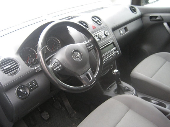 Volkswagen Caddy 14 of 18