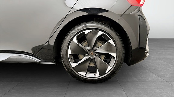 Cupra Born 6 of 13