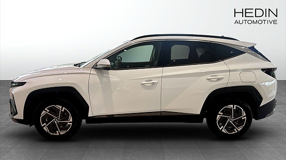 Hyundai Tucson 6 of 12