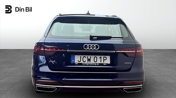 Audi A4 5 of 12