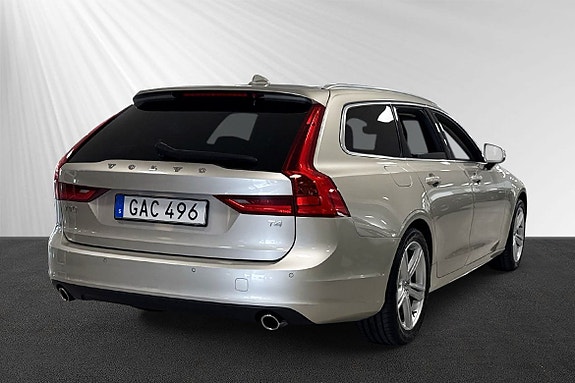 Volvo V90 3 of 6