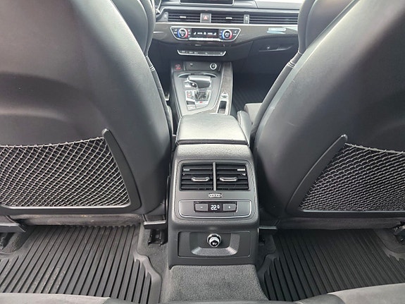 Audi S4 7 of 20