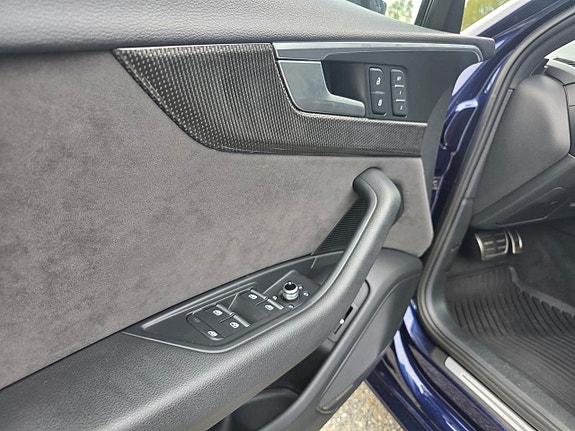 Audi S4 9 of 20