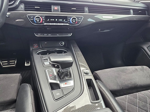 Audi S4 6 of 20