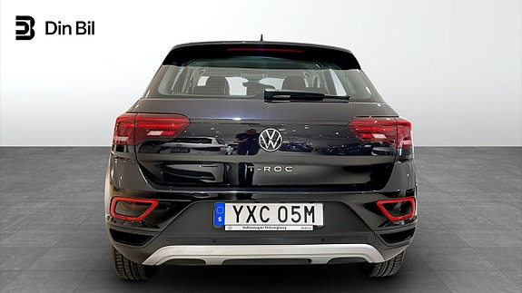 Volkswagen T-Roc 5 of 12