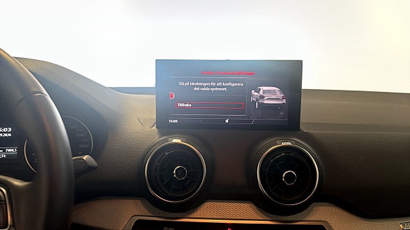 Audi Q2 9 of 12