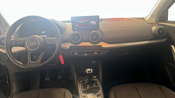 Audi Q2 10 of 12