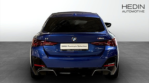BMW i4 7 of 12