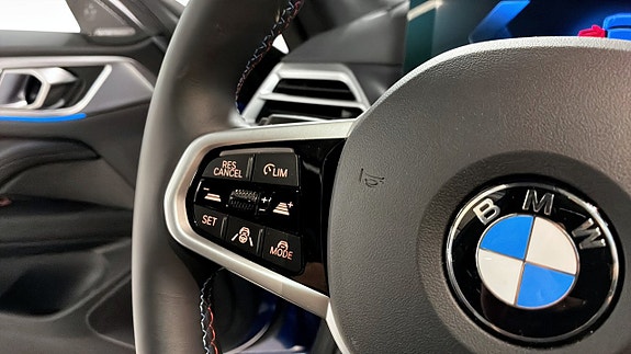 BMW i4 12 of 12