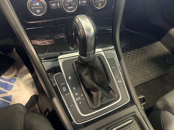 Volkswagen Golf I 18 of 23