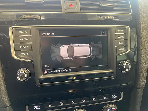 Volkswagen Golf I 19 of 23