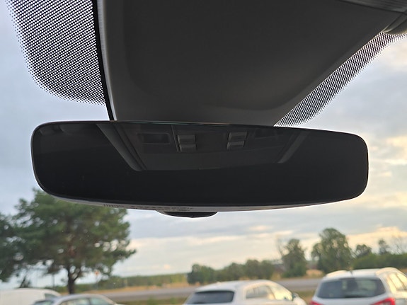 Volkswagen Tiguan 21 of 23