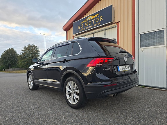 Volkswagen Tiguan 6 of 23
