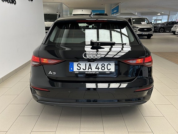 Audi A3 6 of 23