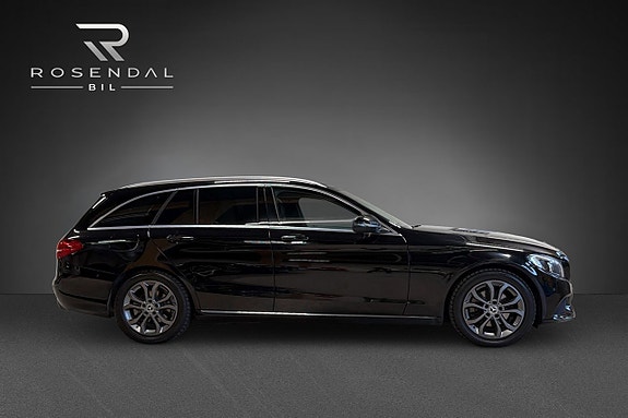 Mercedes-Benz C220 d 2 of 15
