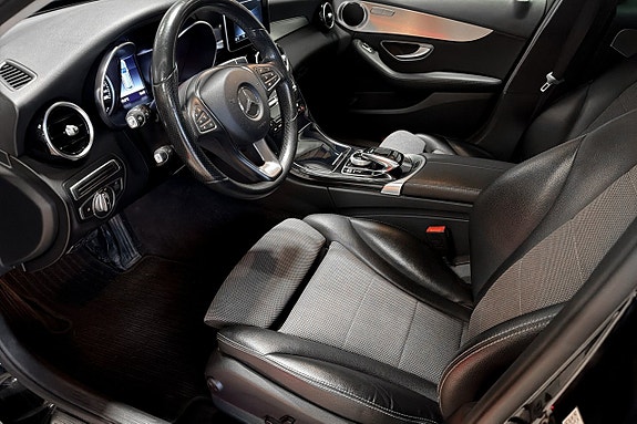 Mercedes-Benz C220 d 9 of 15