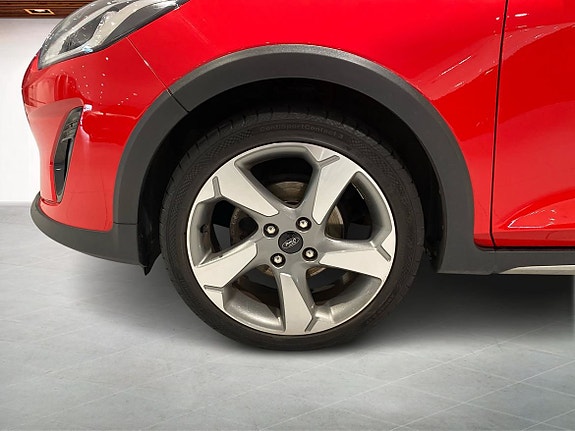 Ford Fiesta 9 of 15