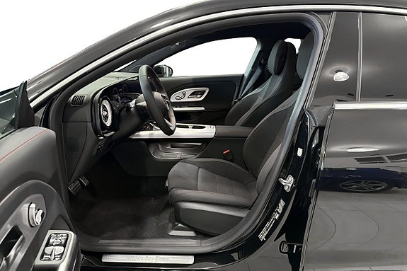 Mercedes-Benz CLA250+ 7 of 12