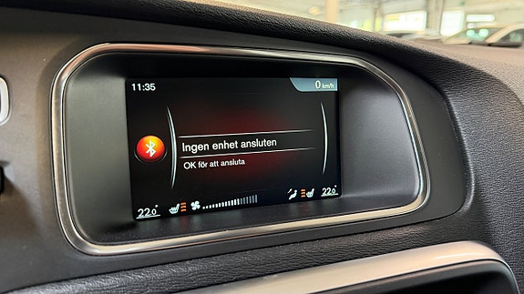 Volvo V40 16 of 17