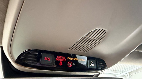 Volvo V40 17 of 17