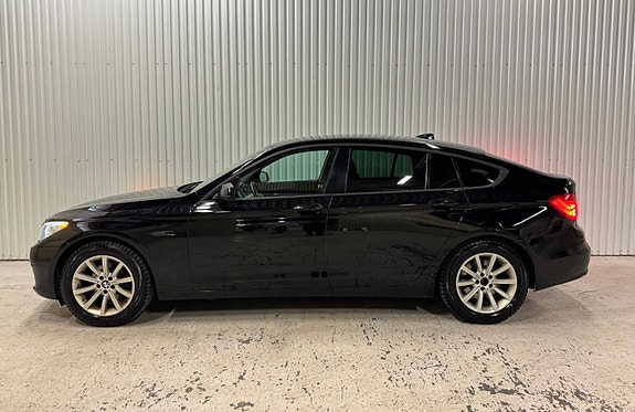 BMW 530d 2 of 4