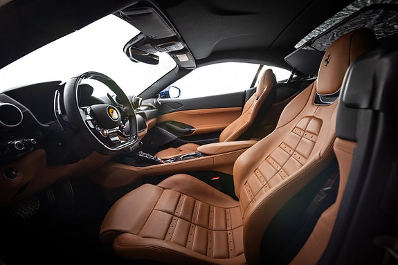 Ferrari Portofino M 17 of 30