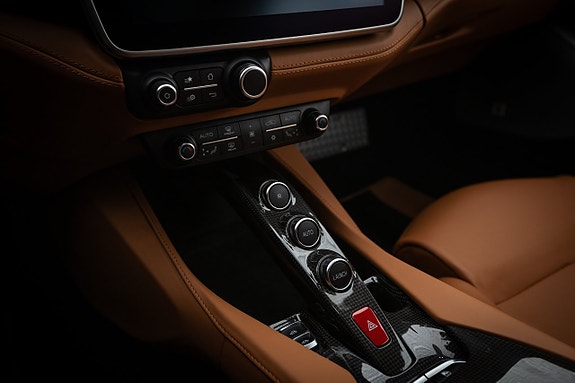 Ferrari Portofino M 27 of 30