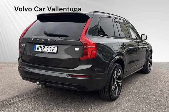 Volvo XC90 5 of 22