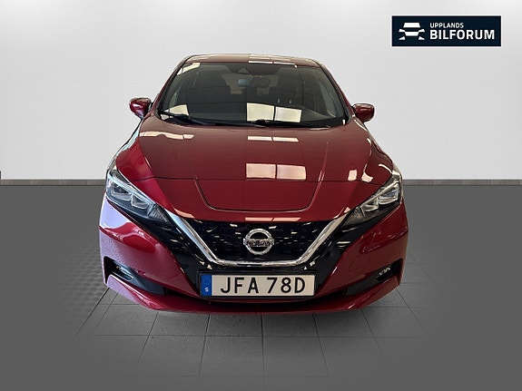 Nissan Leaf 2 of 16