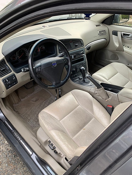 Volvo S60 4 of 4