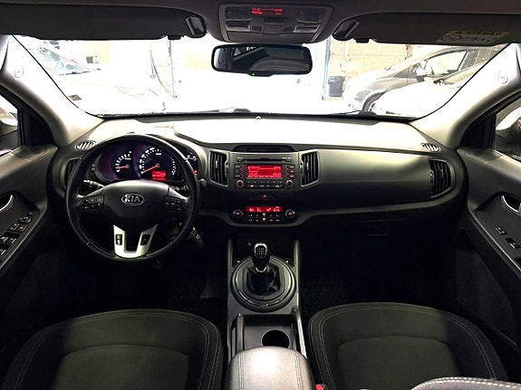 Kia Sportage 10 of 21