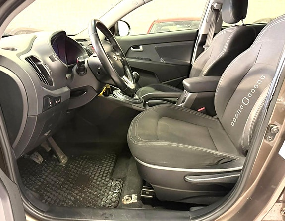 Kia Sportage 12 of 21