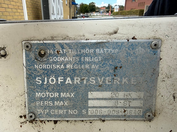 Båt - rejäl - utan motor 4 of 4
