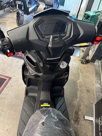 MOTO CR R9 PURE 6 of 6