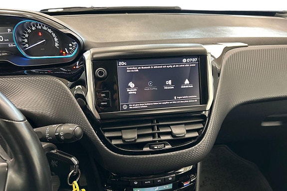 Peugeot 2008 16 of 21
