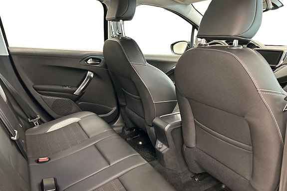 Peugeot 2008 11 of 21