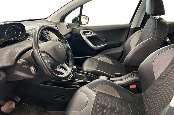 Peugeot 2008 10 of 21