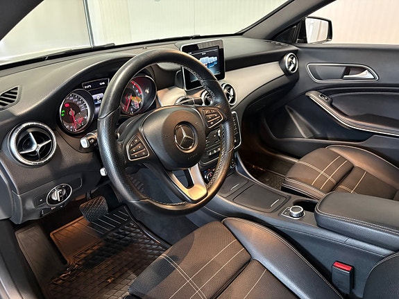 Mercedes-Benz CLA220 d 7 of 21