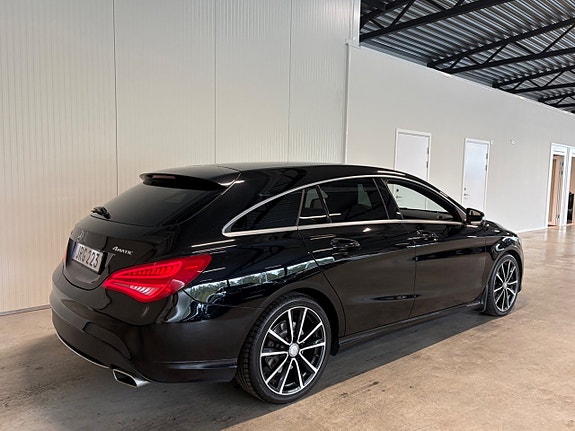 Mercedes-Benz CLA220 d 3 of 21