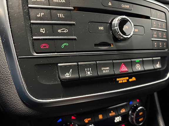 Mercedes-Benz CLA220 d 16 of 21