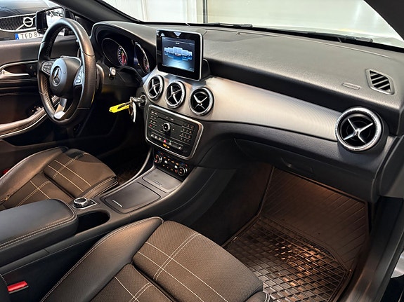 Mercedes-Benz CLA220 d 12 of 21